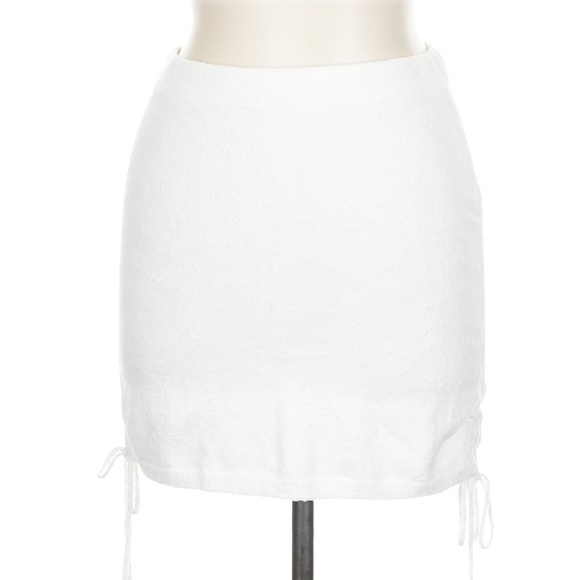 Free People Dresses & Skirts - Free People White Mini Skirt
